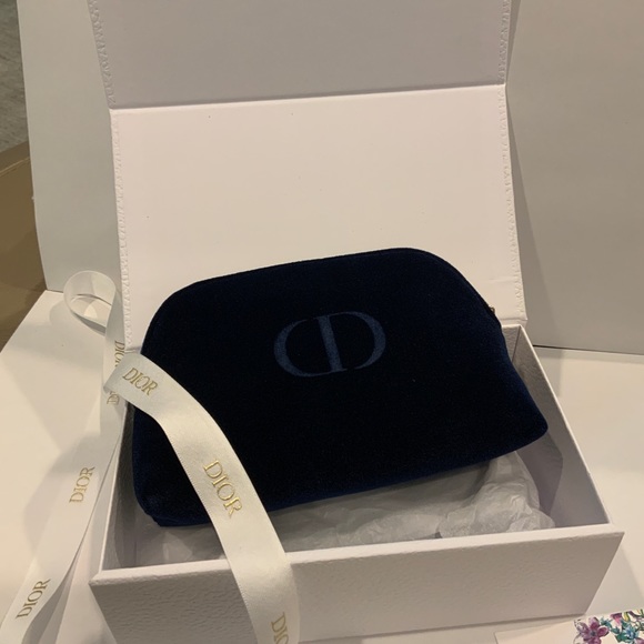 Dior Pouch Bag Cosmetic Case Purse Navy Velvet Logo Gold Zippers NEW - Picture 2 of 6